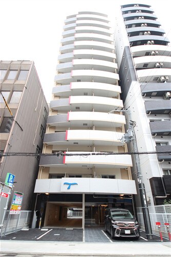 セレニテ堺筋本町プリエの物件外観写真