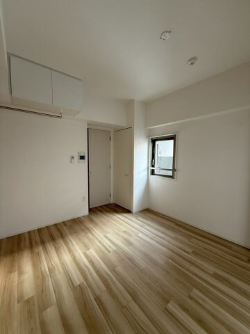 セレニテ日本橋ミラクの物件内観写真