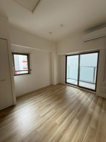 セレニテ日本橋ミラクの物件内観写真