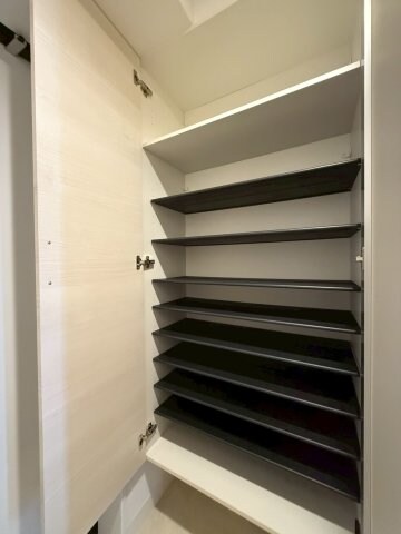 Alivis北梅田の物件内観写真