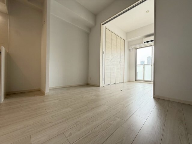 Alivis北梅田の物件内観写真