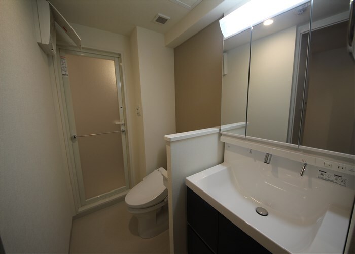 AKASHI ENTERPRISEの物件内観写真