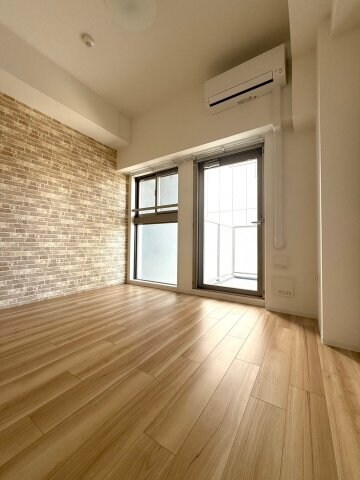 セレニテ日本橋ミラクの物件内観写真