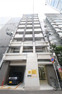 オリエンタル靱本町の物件外観写真