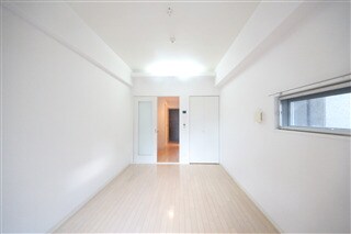 オリエンタル靱本町の物件内観写真