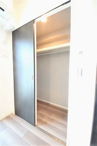 シーズンフラッツ阿波座の物件内観写真