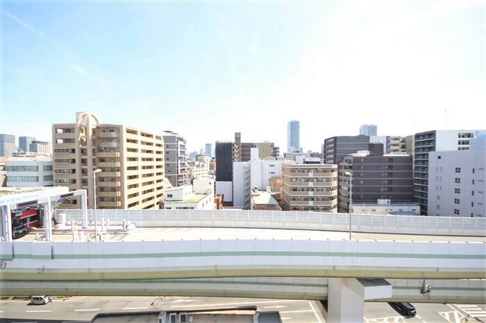 シーズンフラッツ阿波座の物件内観写真