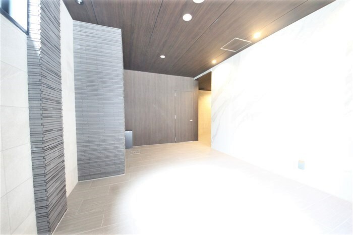 シーズンフラッツ阿波座の物件外観写真