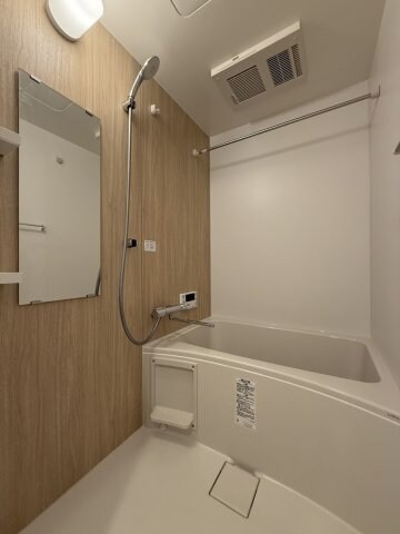 コンフォリア・リヴ南森町Ⅱの物件内観写真