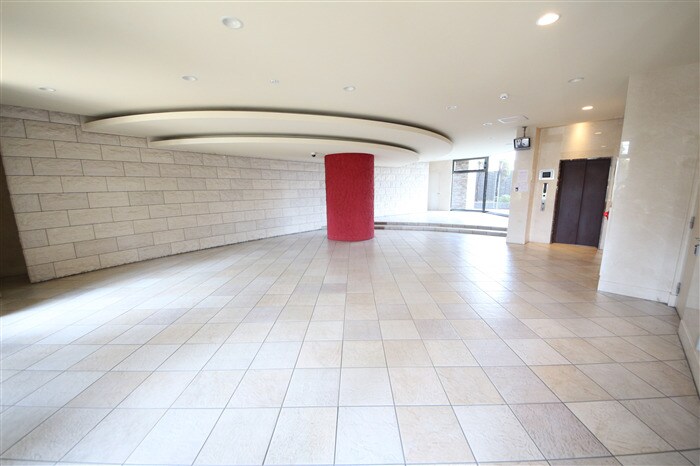 クレアートアドバンス北大阪の物件外観写真