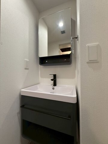 セレニテ日本橋エクラの物件内観写真