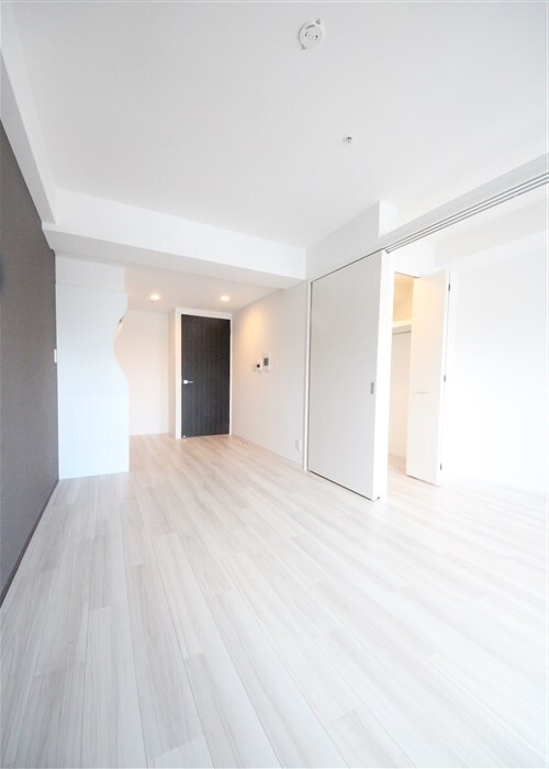 アプリーレ西本町の物件内観写真