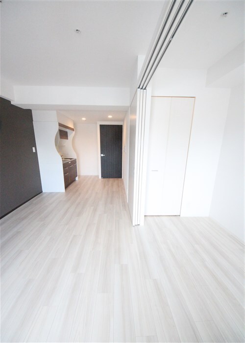 アプリーレ西本町の物件内観写真