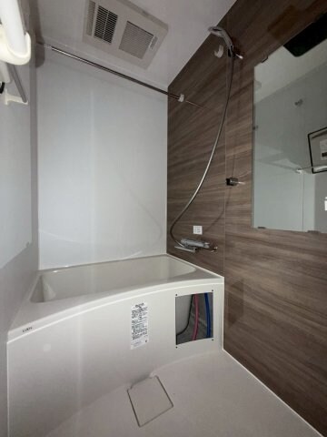 フォーリアライズ難波リアンの物件内観写真