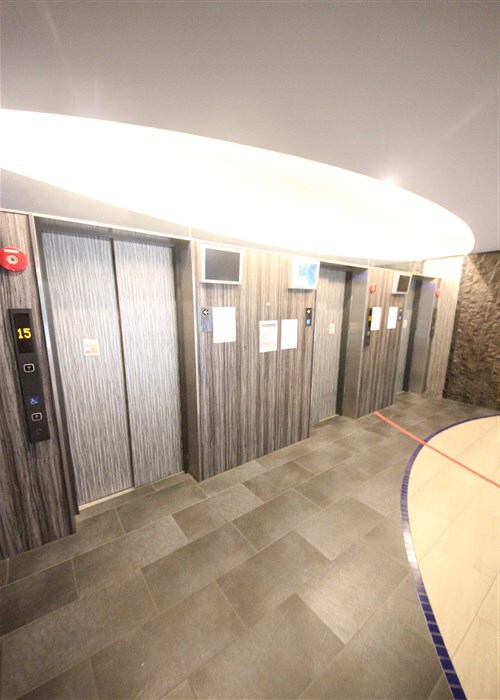 セレニテ本町グランデの物件外観写真