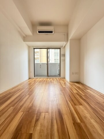 セレニテ本町グランデの物件内観写真