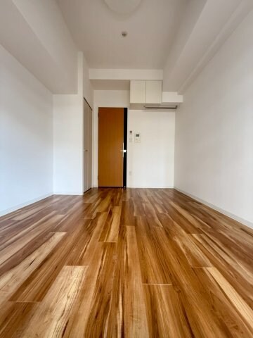 セレニテ本町グランデの物件内観写真