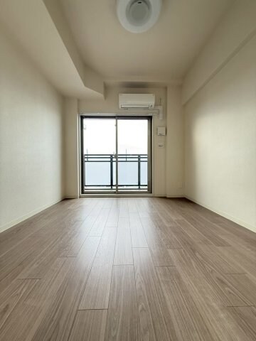 プレサンス東三国エンブレイスの物件内観写真