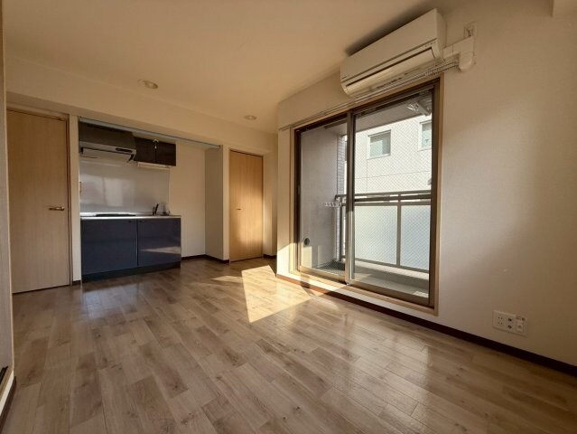 コンフォール南森町の物件内観写真