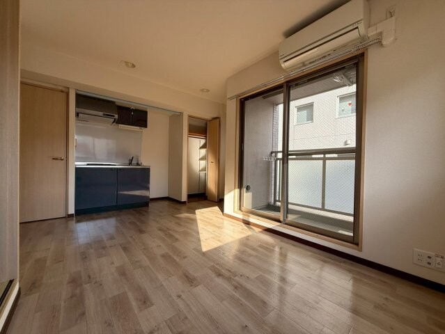 コンフォール南森町の物件内観写真