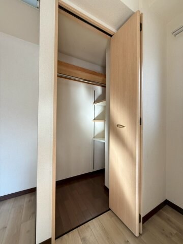 コンフォール南森町の物件内観写真