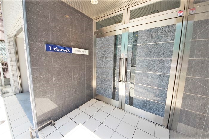 パークフラッツ野田阪神駅前の物件外観写真