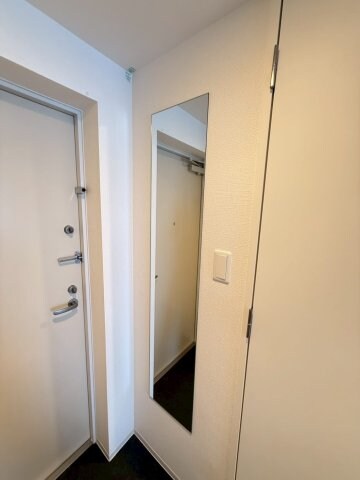 セレニテ難波グランデノールの物件内観写真