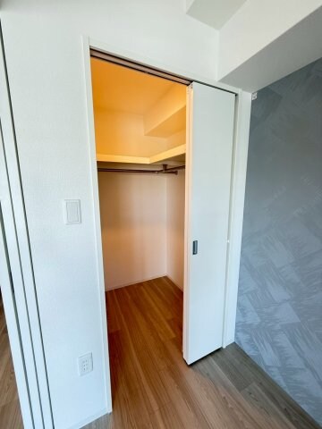 セレニテ難波グランデノールの物件内観写真