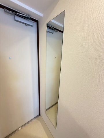 セレニテ本町グランデの物件内観写真