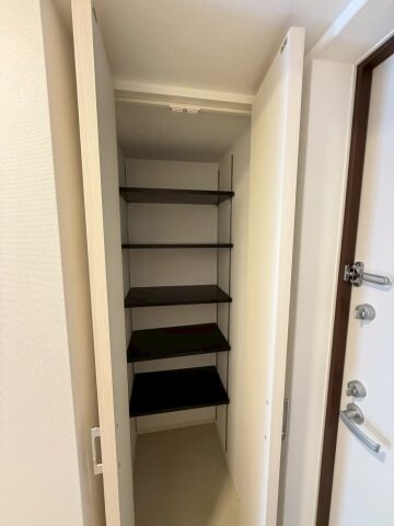セレニテ本町グランデの物件内観写真