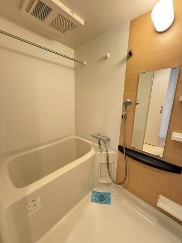 セレニテ本町グランデの物件内観写真