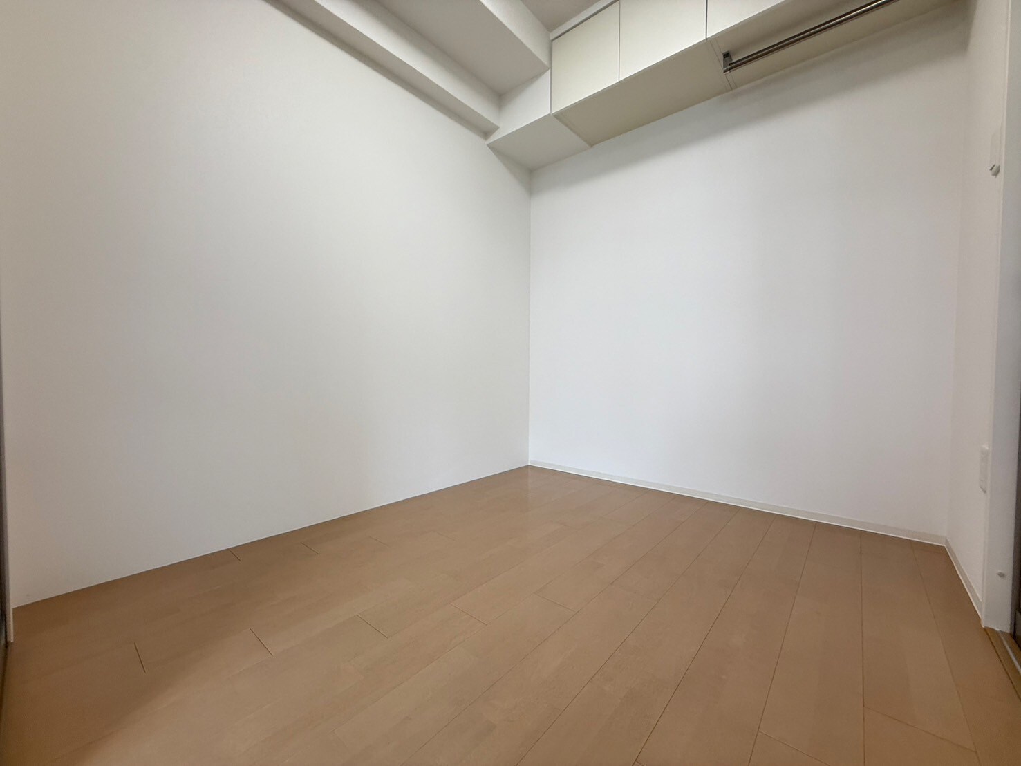 セレニテ本町グランデの物件内観写真