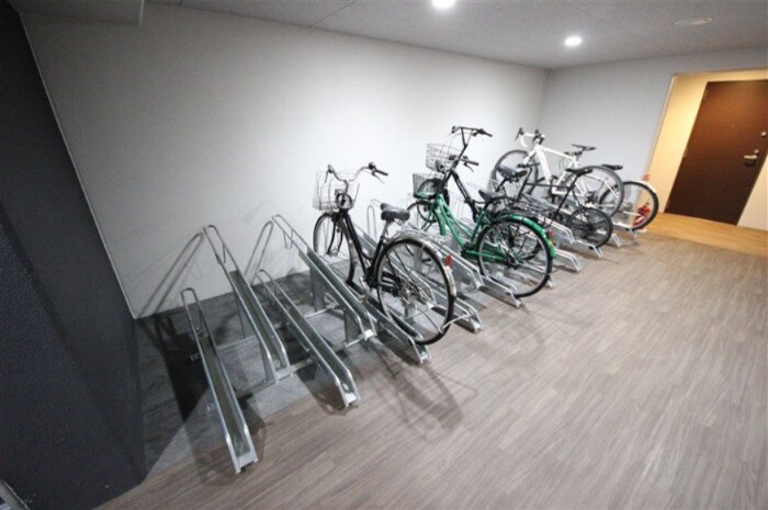 セレニテ本町グランデの物件内観写真