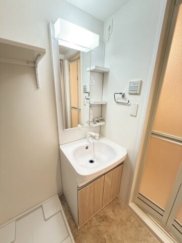 レジデンス朝潮橋の物件内観写真