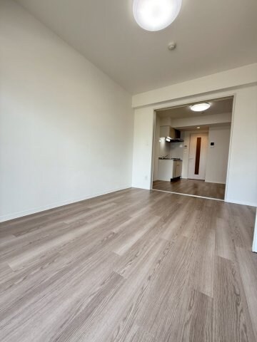 レジデンス朝潮橋の物件内観写真