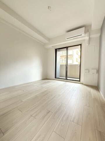 Splendide NAMBAIIIの物件内観写真