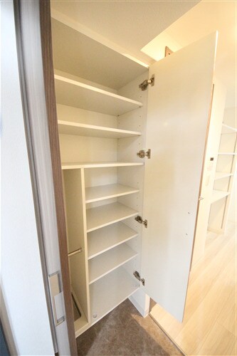 La Douceur谷町の物件内観写真