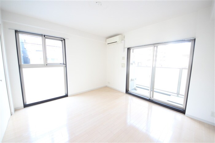 ルクレ西長堀の物件内観写真