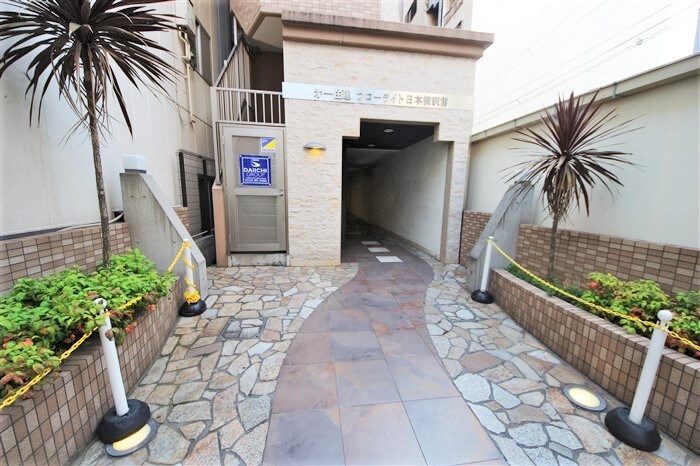 Gramercy Nipponbashiの物件外観写真