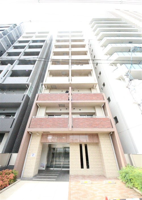 アバンティ南堀江イーストの物件外観写真