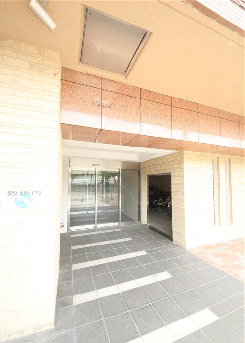 アバンティ南堀江イーストの物件外観写真