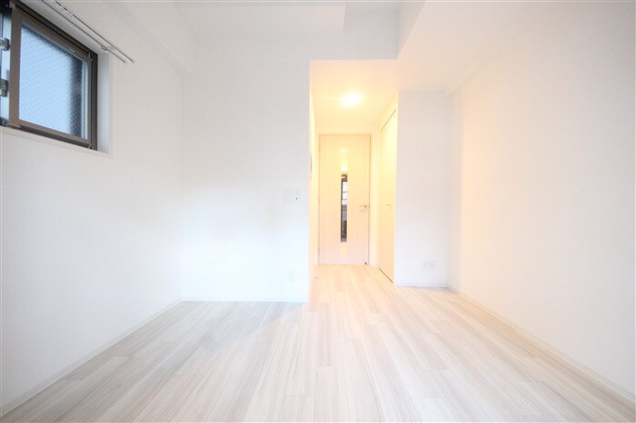 エスリード南森町ラグシスの物件内観写真