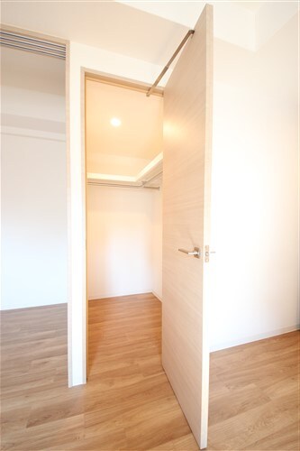 アプリーレ中之島の物件内観写真