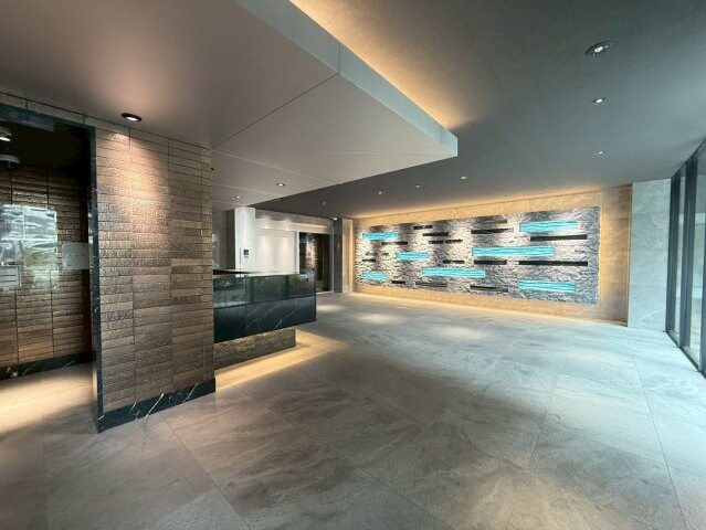 S-RESIDENCE三国WESTの物件外観写真