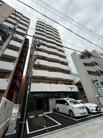 セレニテ新大阪エクラの物件外観写真