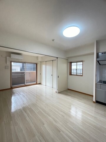 CITY SPIRE難波WESTの物件内観写真