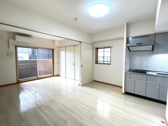 CITY SPIRE難波WESTの物件内観写真