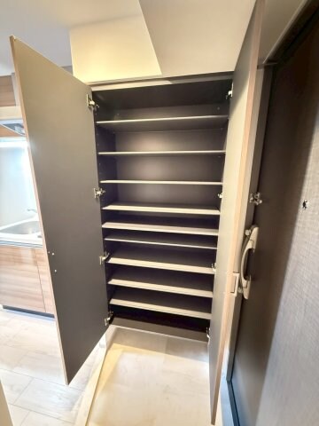 フォーリアライズ福島ルノンの物件内観写真