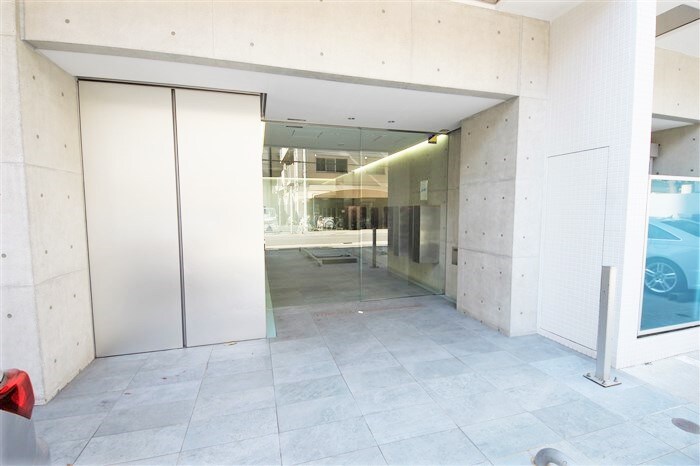 Primavera Nishi Shinsaibashiの物件外観写真