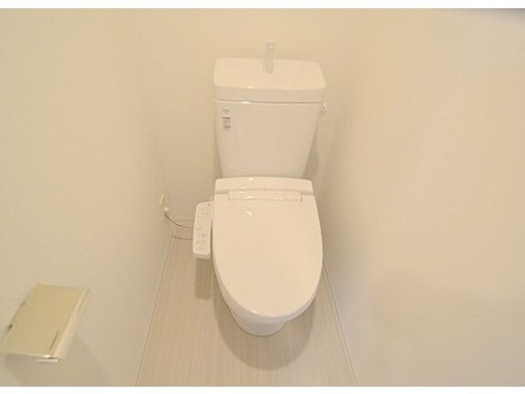 スワンズシティ新大阪ヴィーヴォの物件内観写真